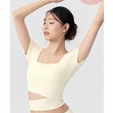 オフホワイト | ヨガウェア トップス カップ付き カシュクール 半袖 | OSYAREVO