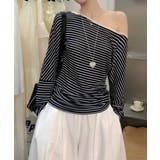 ダークブルー | オフショルダーボーダー柄Tシャツ | Ulysses