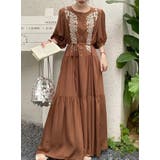 ブラウン | 刺繍ベルト付き半袖ノーカラーリラックスワンピース | Ulysses