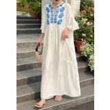 ホワイト | 刺繍半袖ロングVネックワンピース | Ulysses