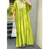 グリーン | 刺繍半袖ロングVネックワンピース | Ulysses