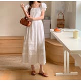 ホワイト | リボンスクエアネックラインドット柄ワンピース | Ulysses