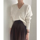 オフホワイト | Vネックニットセーター | Ulysses