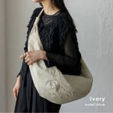 アイボリー | ハーフムーンナイロンショルダーバッグ | Vita Felice