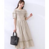 ベージュ(052) | エシカルコットン タック＆フリルワンピース | Couture brooch