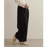 タックワイドカラーパンツ【洗濯機洗い可】 | OPAQUE.CLIP | 詳細画像1 