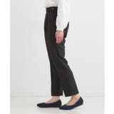 脚のラインをきれいに見せる タックテーパードパンツ | SHOO・LA・RUE | 詳細画像2