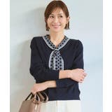 ディテールで差がつく 大人のスカーフ柄ボウタイニット | grove | 詳細画像1