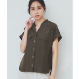 カーキ(027) | ダブルポケットスキッパーブラウス【洗濯機洗い可/イージーアイロン】 | index