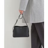 ブラック(019) | 一枚革風3層ショルダーバッグ | SHOO・LA・RUE