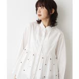 ホワイト(002) | 【洗える/インド製】ビーズ刺繍ペプラムブラウス | Dessin
