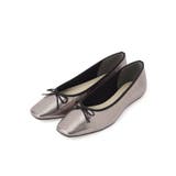 ブラックシルバー(009) | レザー調スクエアトゥ  フラットパンプス | Dessin