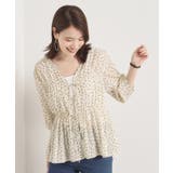 アイボリー(104) | 【手洗い可】花柄シャーリング前開きブラウス | ITS'DEMO