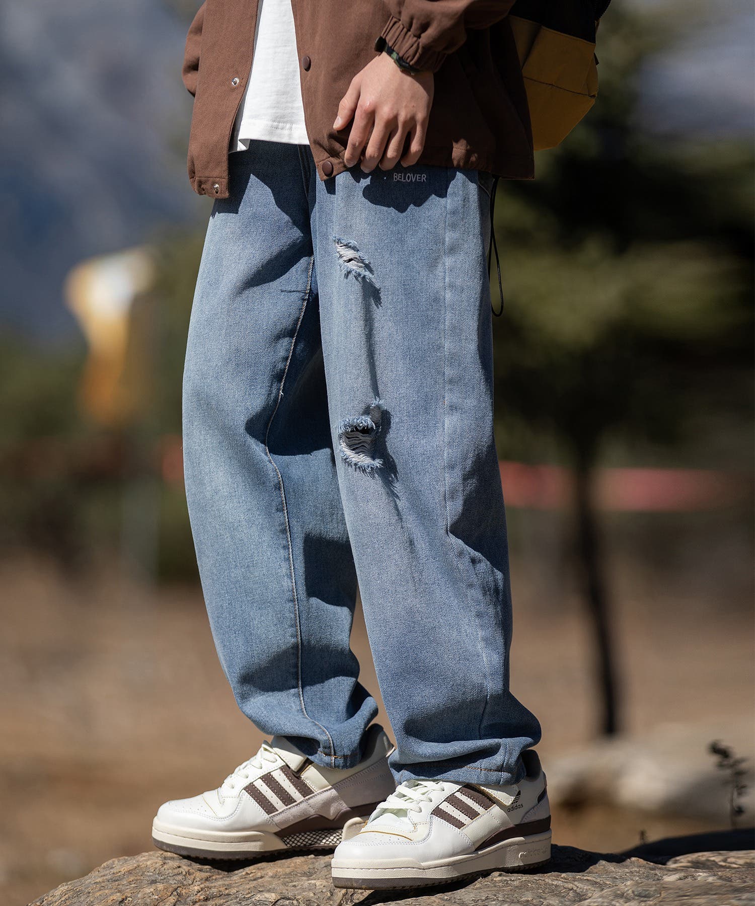 HLUK2150a2.jpg