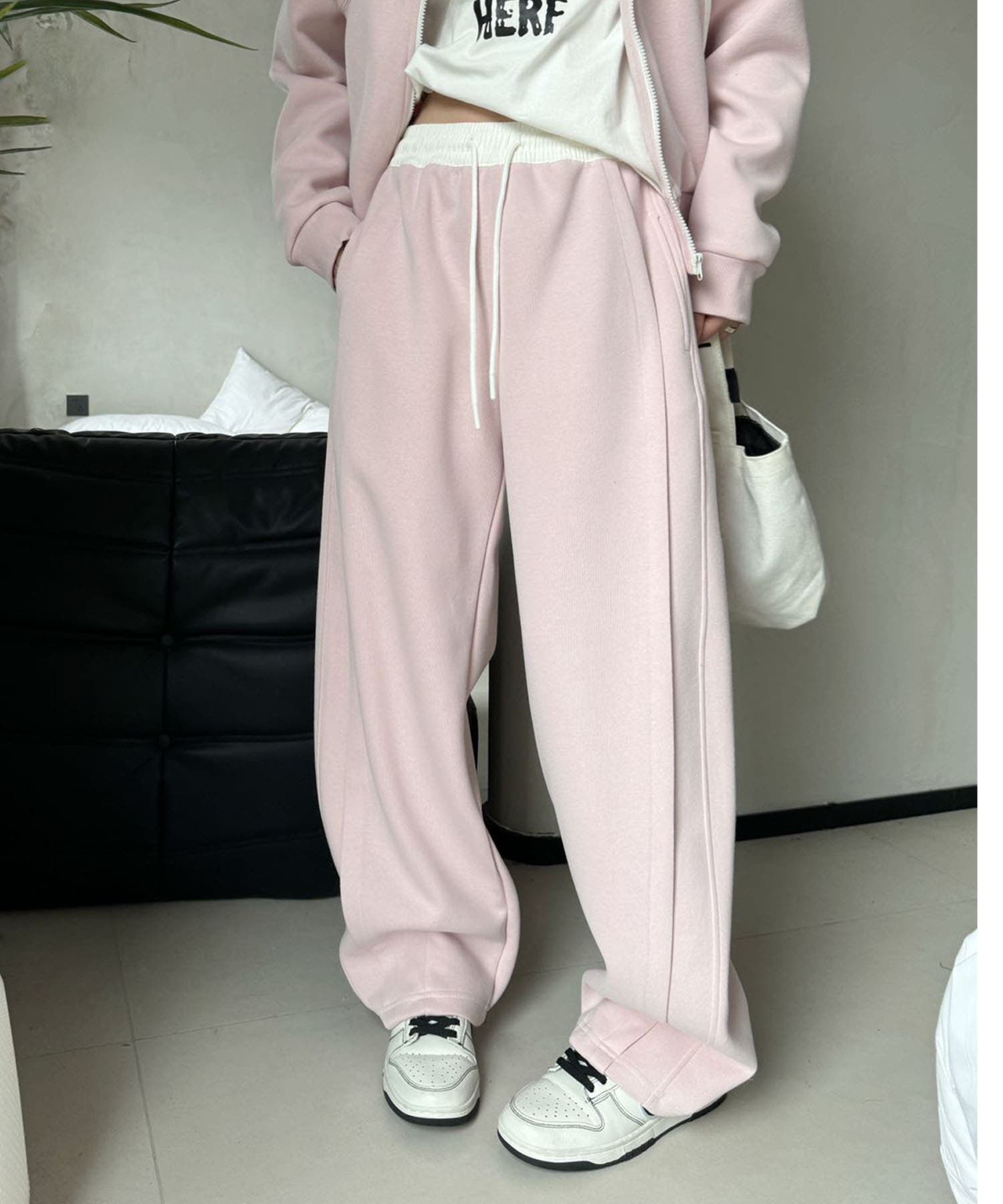 パン部 IamI系 BIGスウェット スウェットパンツ[品番：XT000013034]｜aimoha （アイモハ