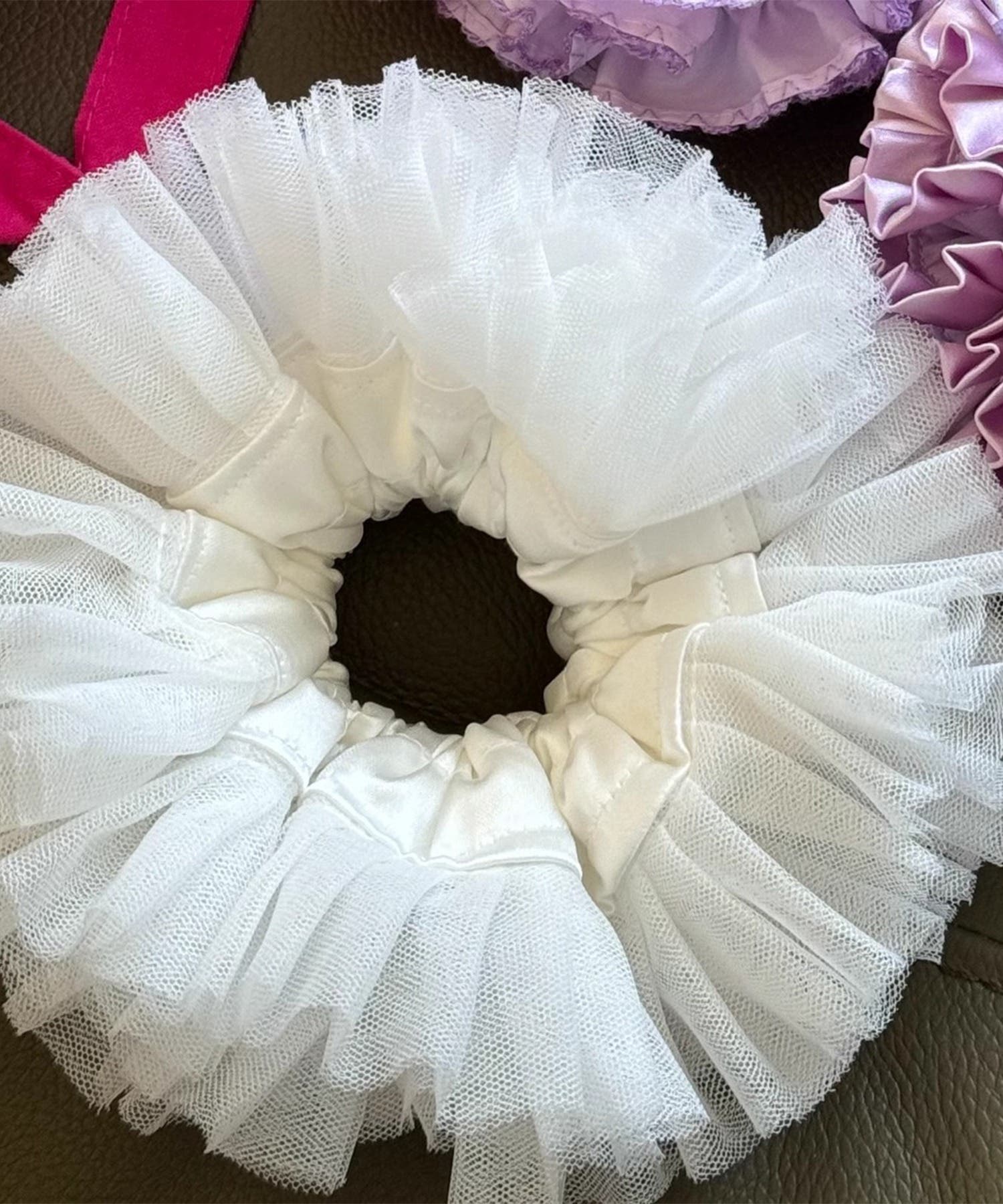 フリルチュールヘアゴム Jasmine Grandiflorum[品番：XT000012067