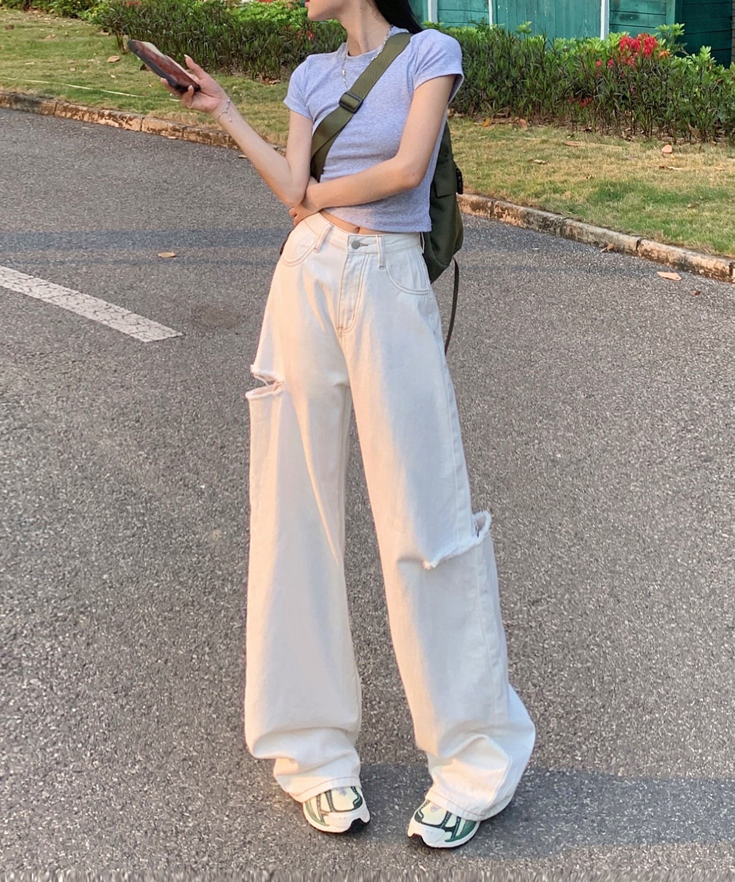 for girls アシンメトリー穴あきダメージワイドパンツ[品番