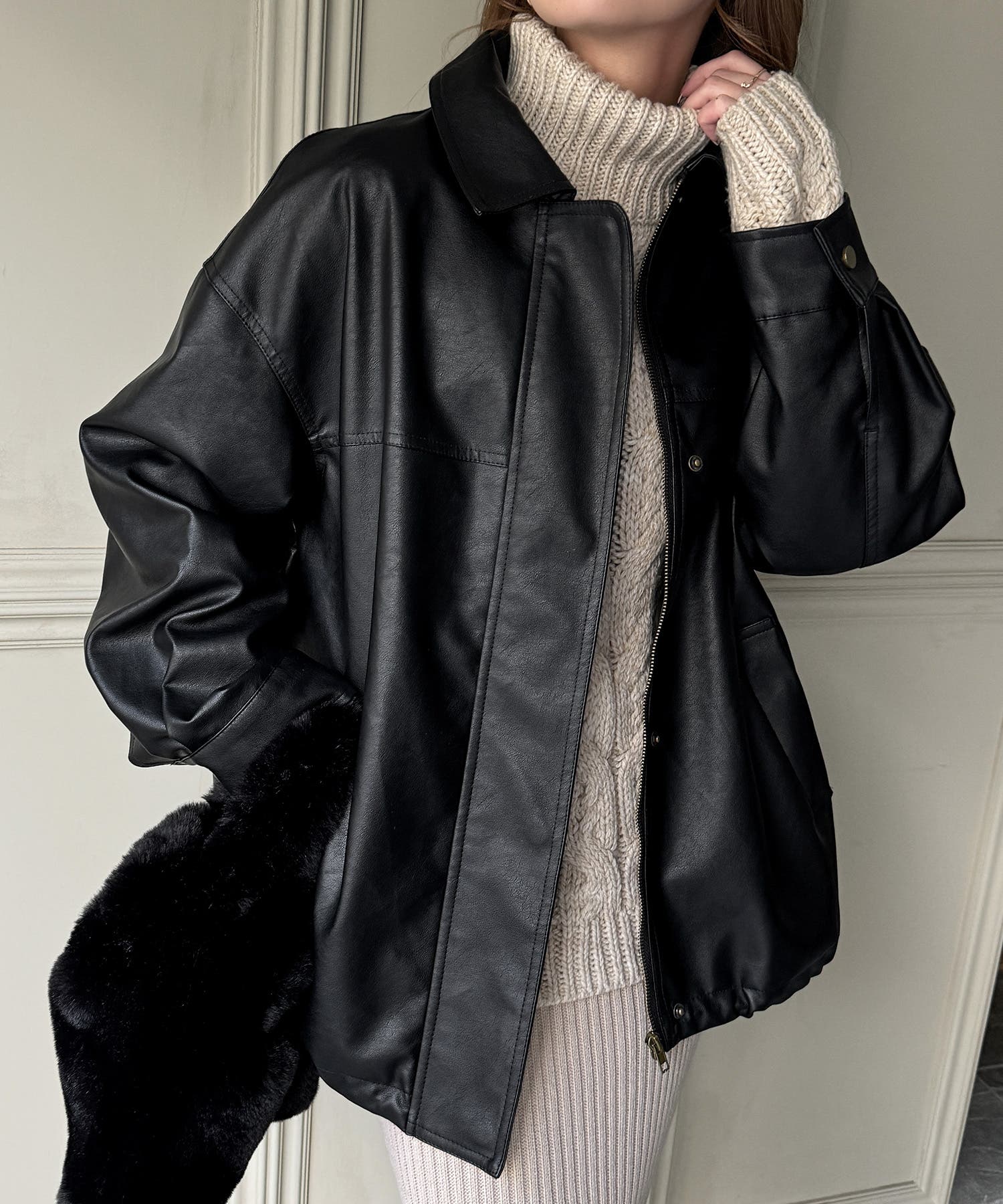 フェイクレザーステンカラードロストブルゾン[品番：AMTW0011542