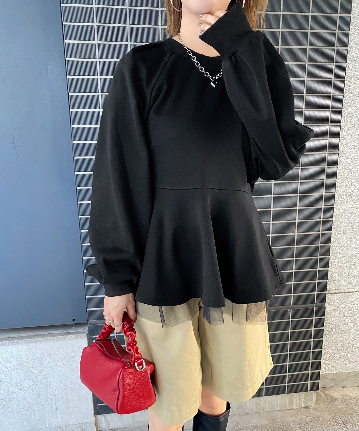 ぺプラムチュールスウェットトップス[品番：AMTW0011645]｜JUNOAH