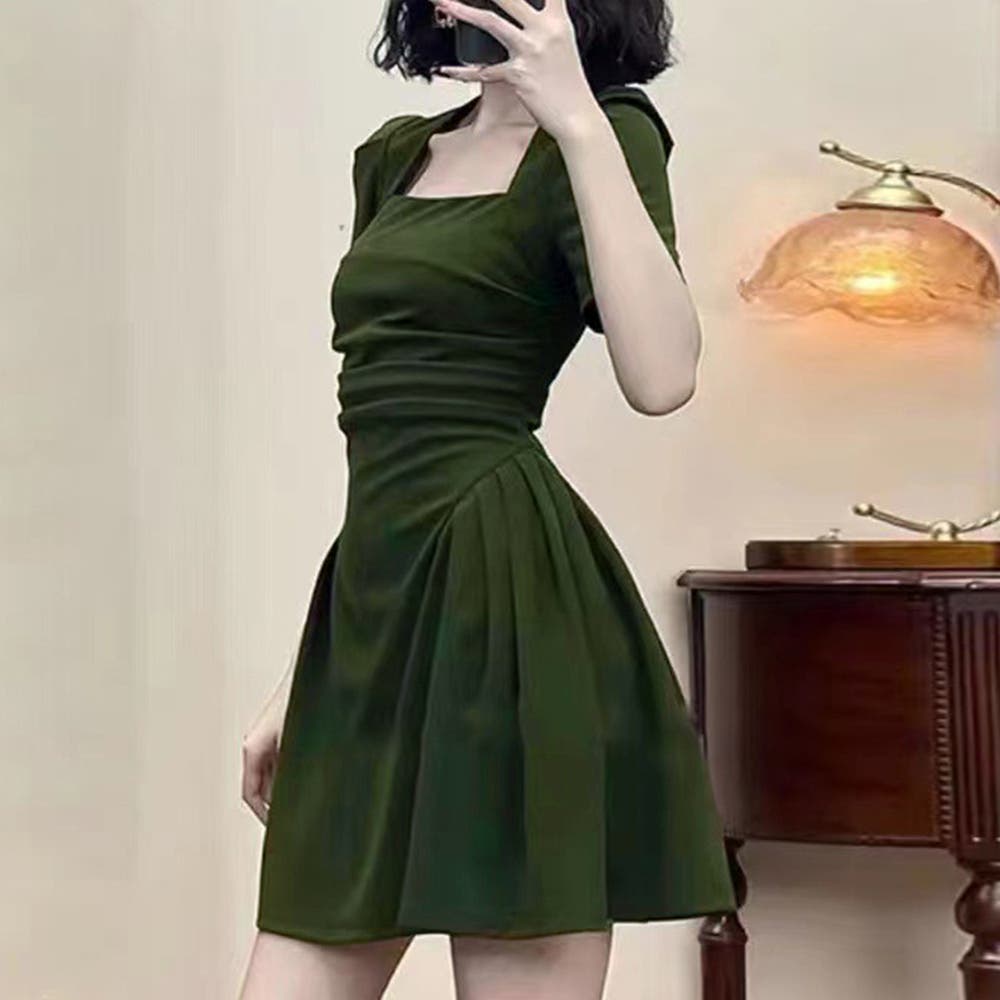 セレクトミニワンピース ミニワンピース レディース 夏服半袖韓国[品番：AGCW0004340