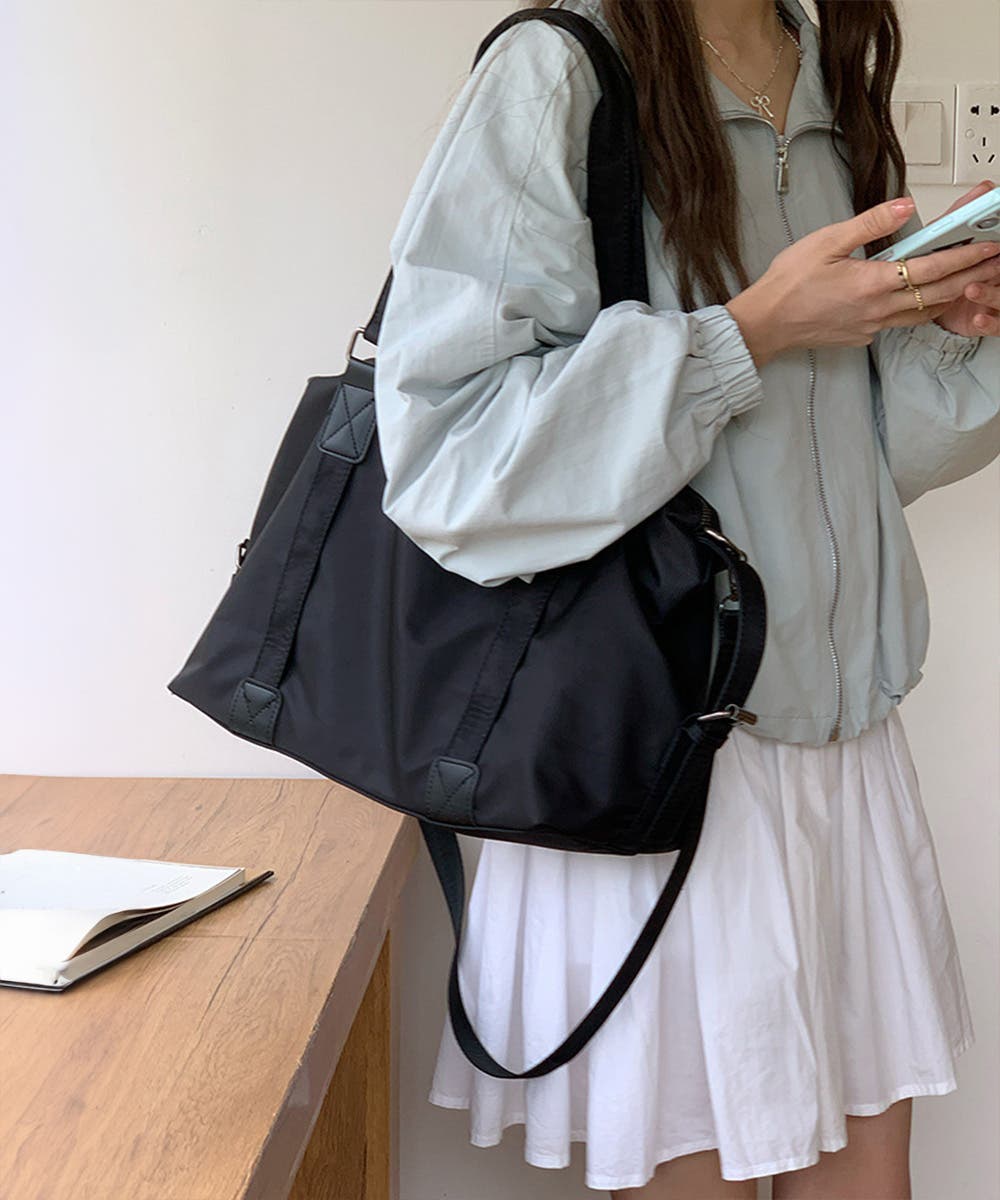 大容量トートバッグA4通勤通学斜め掛け鞄[品番：AGCW0006893
