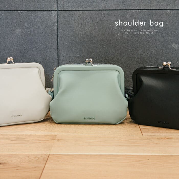 ✿マリパルミ　ショルダーバック✿グレージュ　美品 Sarah μ サラミュー 撥水加工 ステアレザー ミニショルダー