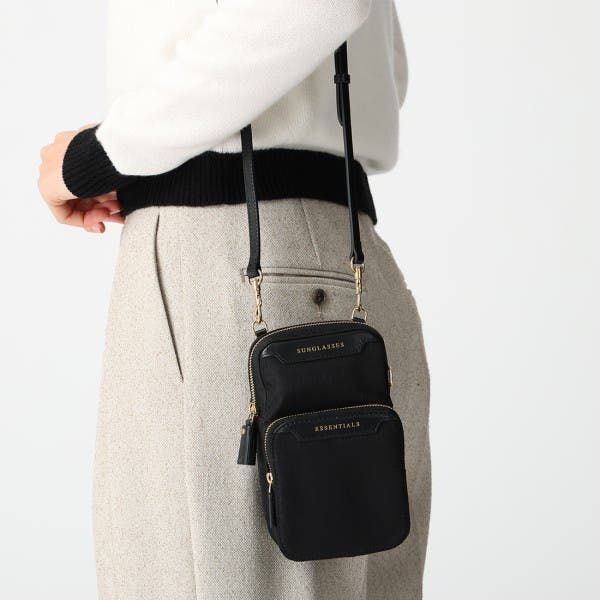 アニヤハインドマーチ ショルダーバッグ クロスボディバッグ[品番