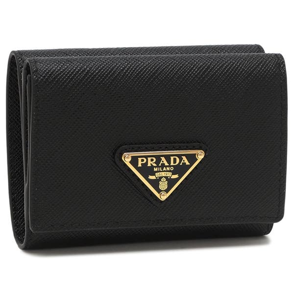 黒ブラウス革財布バッグパンプス金リングにPRADAプラダスカート org.jpg