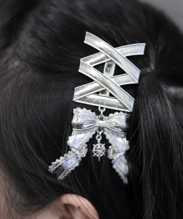 ヘアクリップ　レース裂き布とデニム　No.619 1.jpg