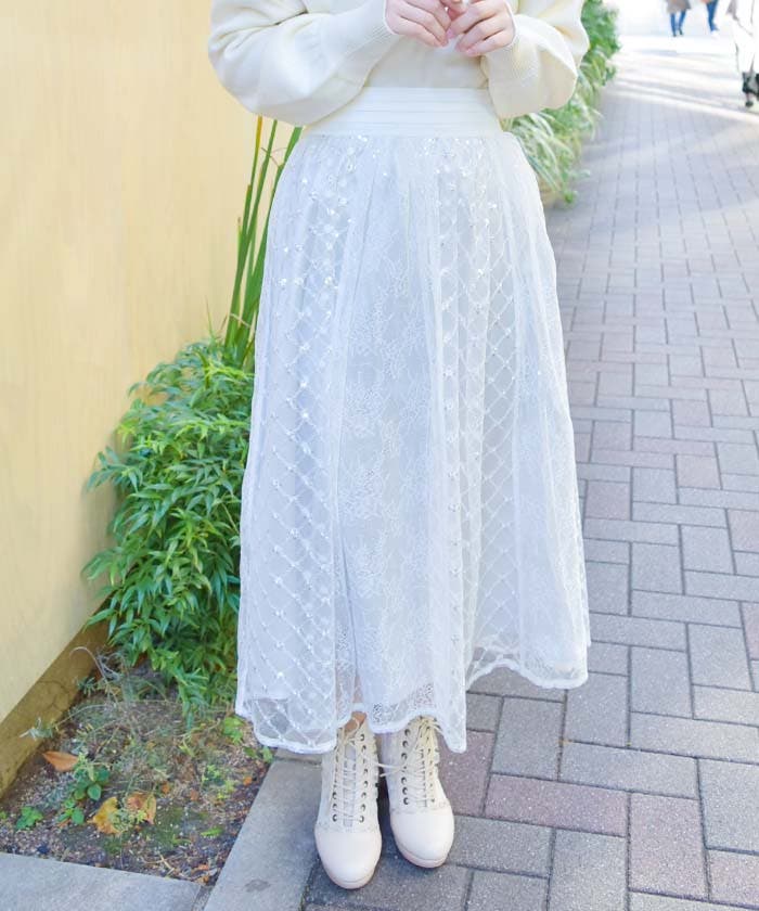 セール】 《美人百花掲載》スパンコールシアー刺繍スカート