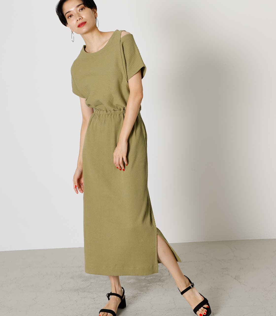 トライアングルワンピース zz-250dah83-209g_151-1.jpg