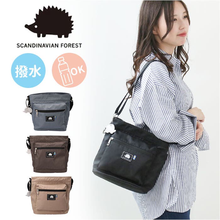 YONFA スクエアショルダー パイソン セット販売❣️ YONFA スクエアバッグ パイソン柄 ブラック - メルカリ