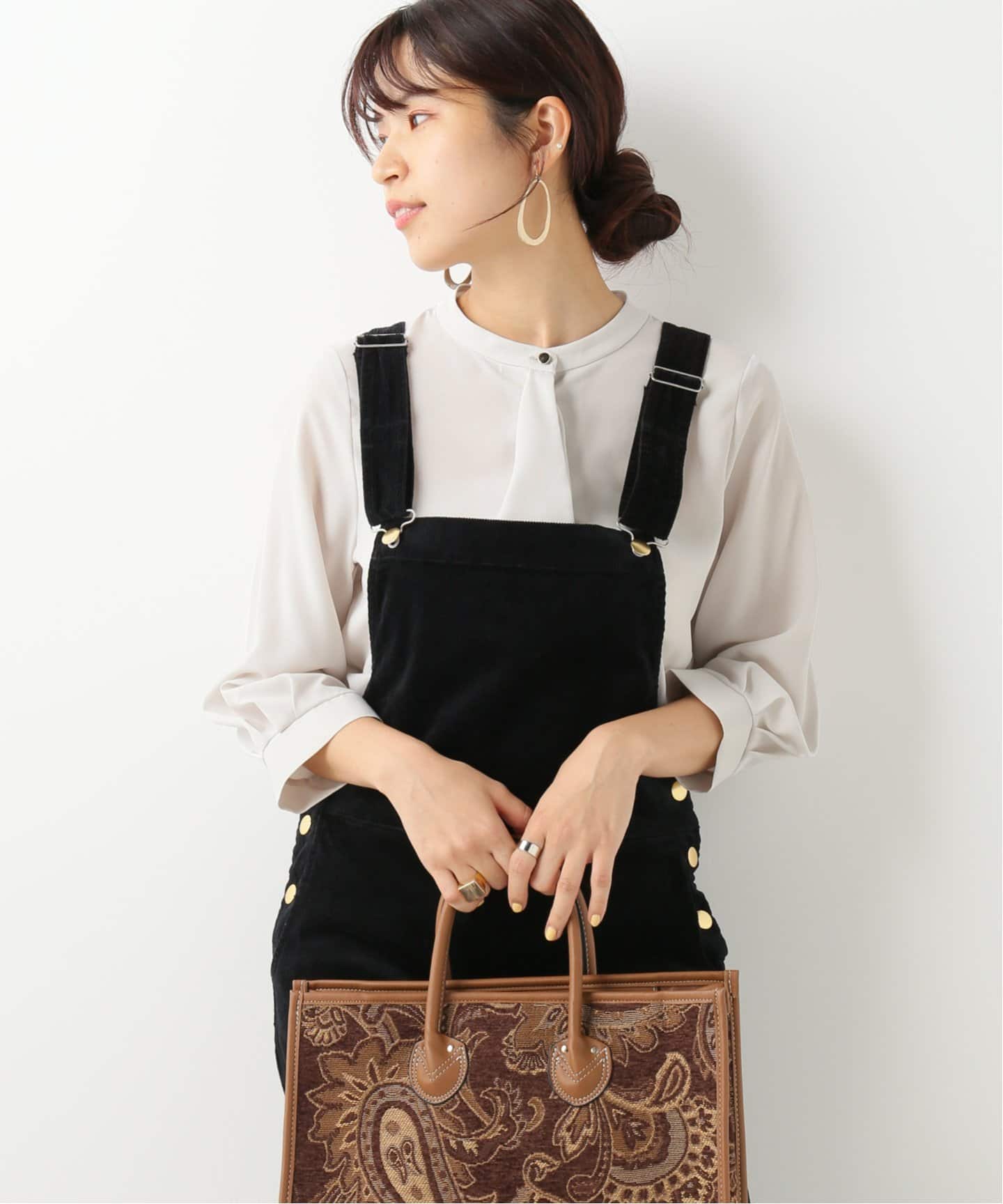 B.C STOCK ベーセーストック】 ラッフルボウタイブラウス[品番