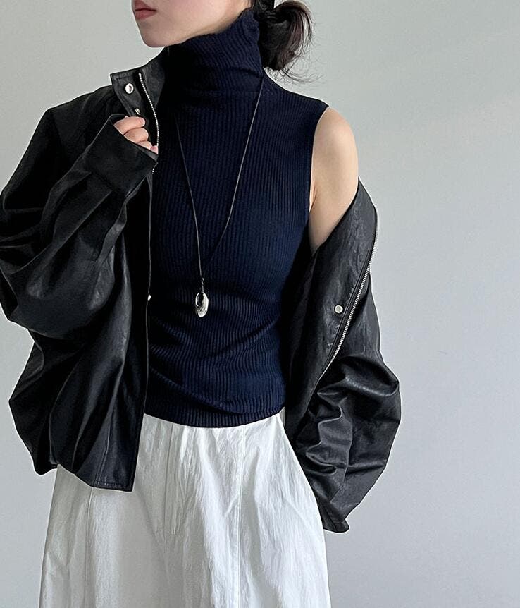 リブ編み ノースリーブ トップス 黒 透かし編みノースリーブニット