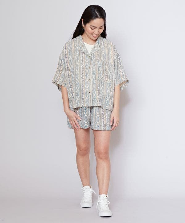 【カヒコ】カニエラショート丈アロハシャツ【SURF＆Palms】 カヒコ】カニエラショート丈アロハシャツ【SURF&Palms】[品番