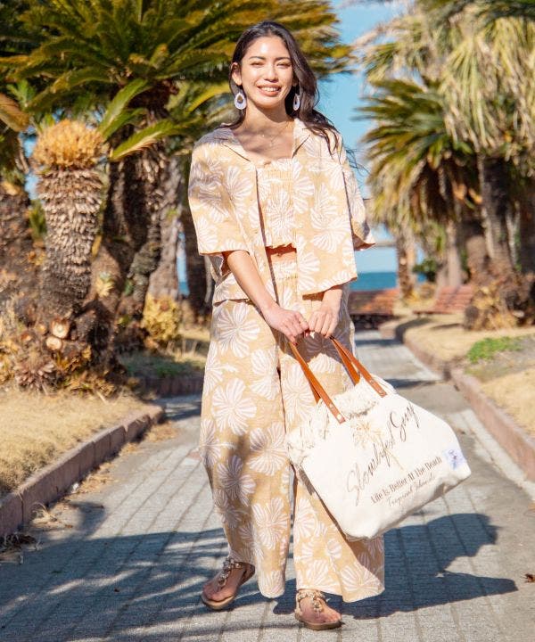 【カヒコ】レイキーショート丈アロハシャツ【SURF＆Palms】 カヒコ】レイキーショート丈アロハシャツ【SURF&Palms】[品番