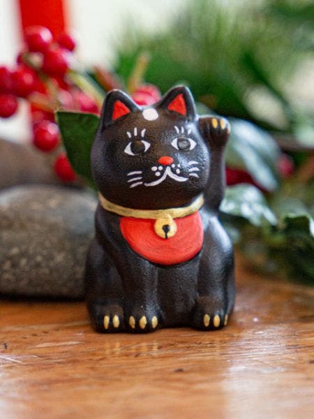 カヤ】民芸陶器みくじ 招き猫[品番：ACNW0013292]｜アミナコレクション