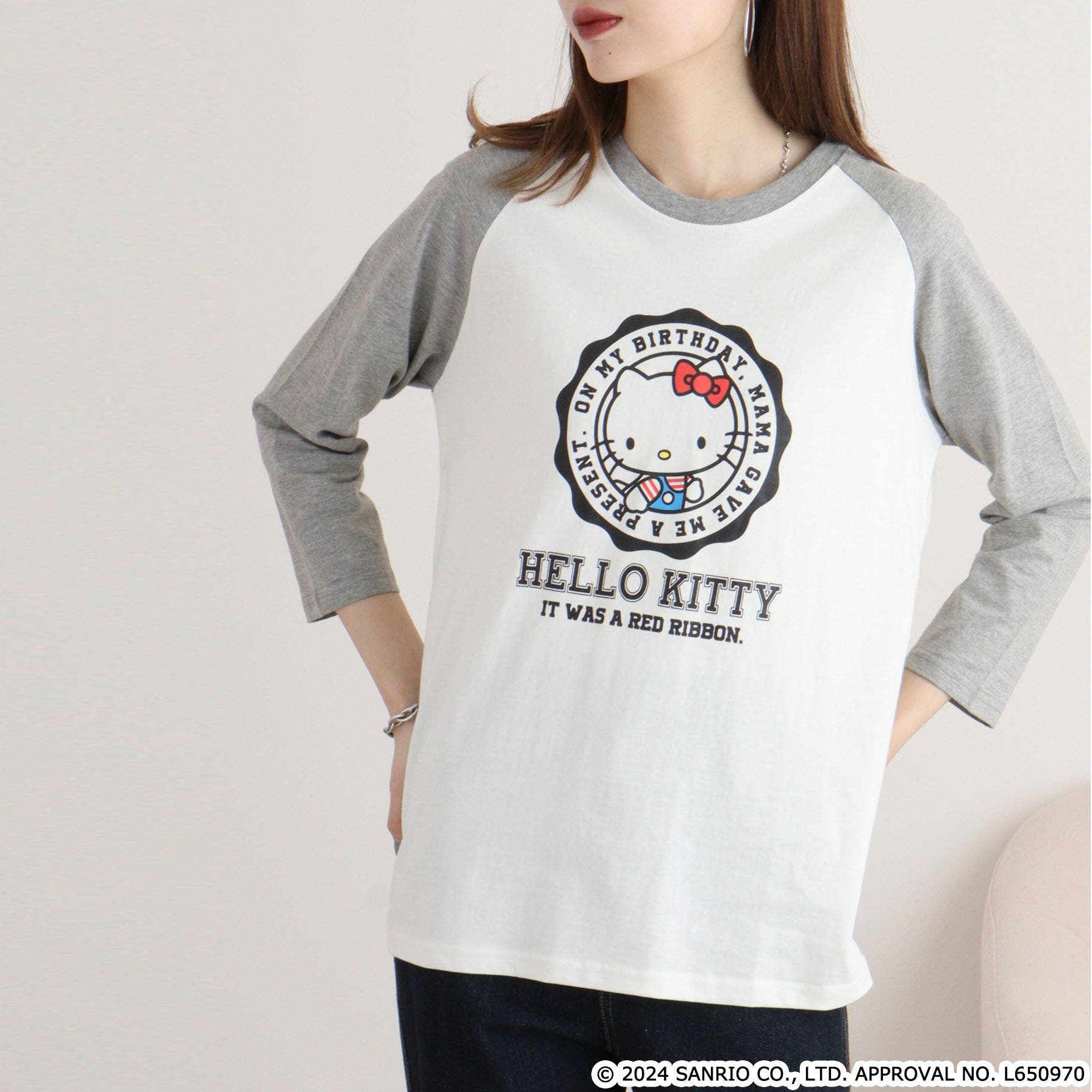 ハローキティ Tシャツ 長袖[品番：YSDW0003289]｜CharaBasket（キャラ