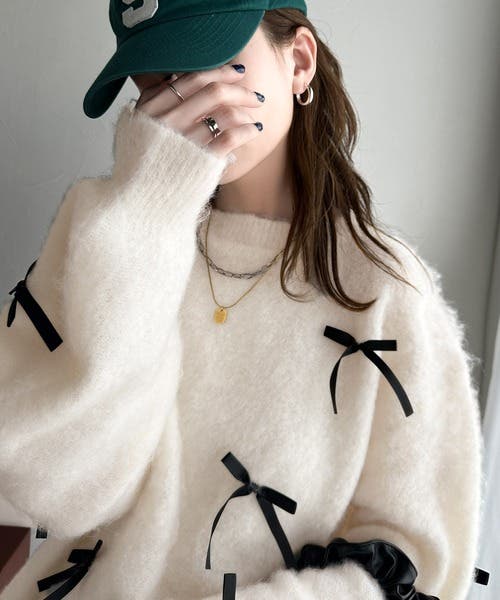 ふわもこうさ耳2WAY OFF-SHOULDER OUTERチェーンブローチ付き