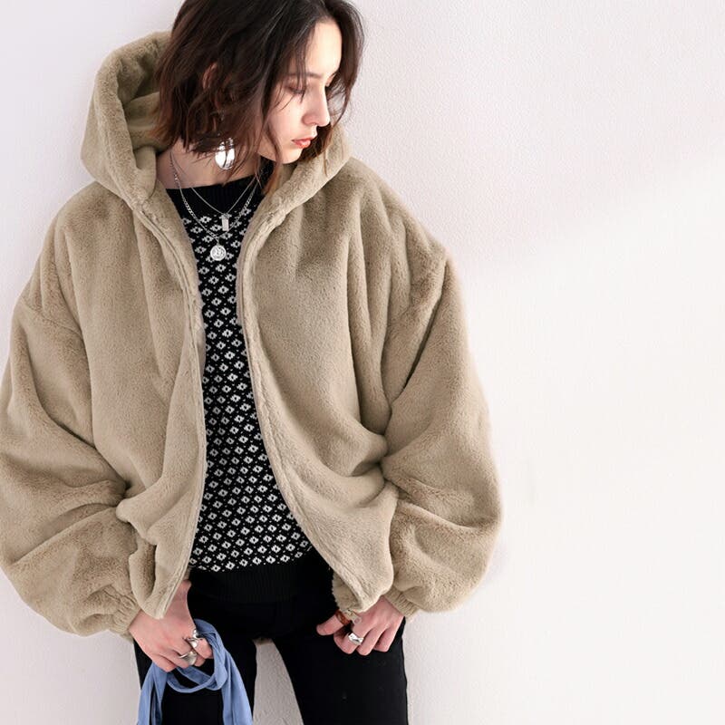 もこふわに癒され。ボリュームスリーブファーパーカー[品番