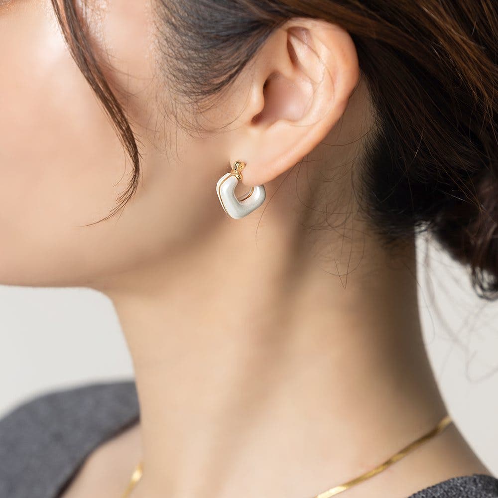 ピアス 超極小 1.6mm 2mm 2.5mm 22G 小さすぎる 小さい 極小
