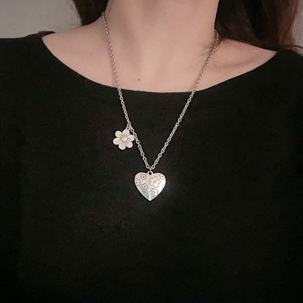 A&S ネックレス シルバー フラワー ジルコニア 希少デザイン シルバー925フラワーネックレス | ファッション通販サイト NUGU
