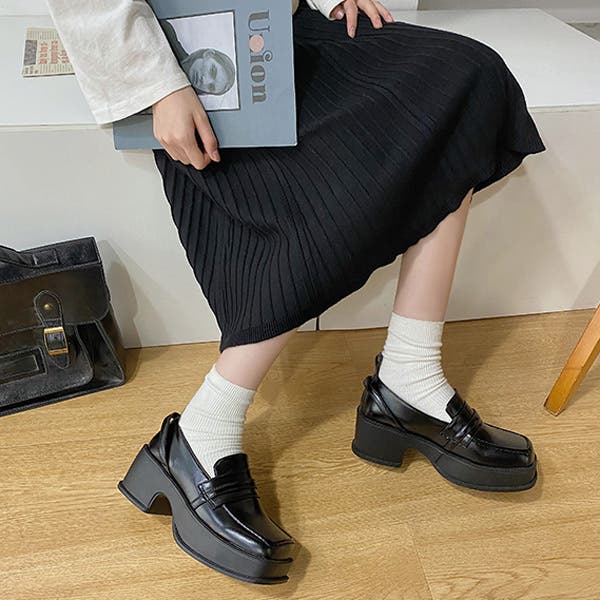 Eytys PHOENIX LEATHER 厚底ローファー　スクエアトゥ エイティーズ EYTYS PHOENIX スクエアトゥ 革靴 フルグレイン