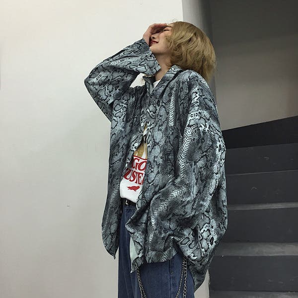 ヘビ柄 長袖トップス サイズ1 柄シャツ パイソン柄 ヘビ柄 プリント 長袖 シャツ トップス