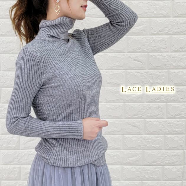 【美品】　モンクレール　リブニット　タートルネック　ストレッチ素材　レーヨン　白 ElegChic ニット セーター メロウ襟タートルネックリブニット