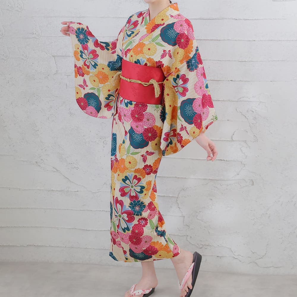レトロ花柄浴衣 新品　未使用　値引きあり Tika 浴衣 レディース 20代 30代 40代 浴衣セット 安い セット