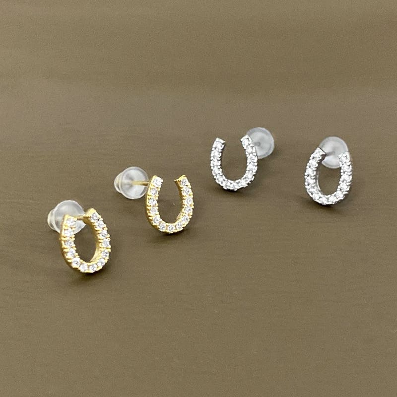 088A♦【幸運を呼ぶ】ピアス　馬蹄　小ぶり　CZダイヤ　S925　ゴールド 088A♢【幸運を呼ぶ】ピアス 馬蹄 小ぶり CZダイヤ S925