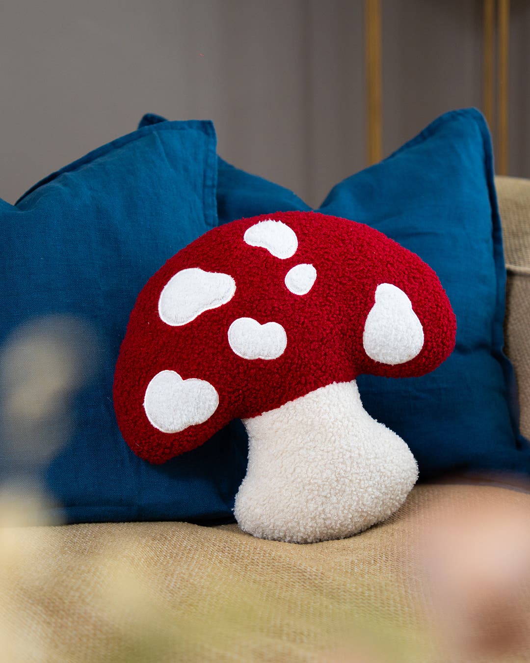 クッション（きのこ）[品番：ZBRH0014082]｜Flying Tiger