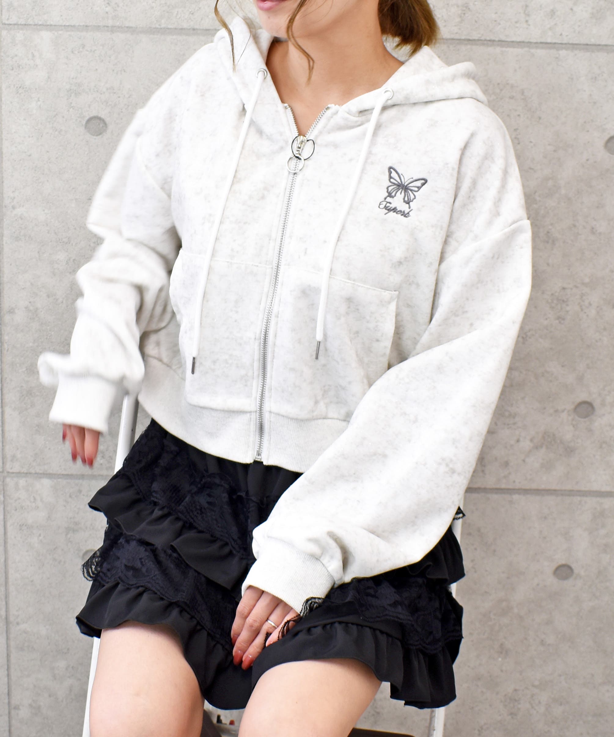 Online Ceramics x Dilara Findikoglu パーカー NEWVINTAGE(ニューヴィンテージ) フードパーカー CROSS SILVER