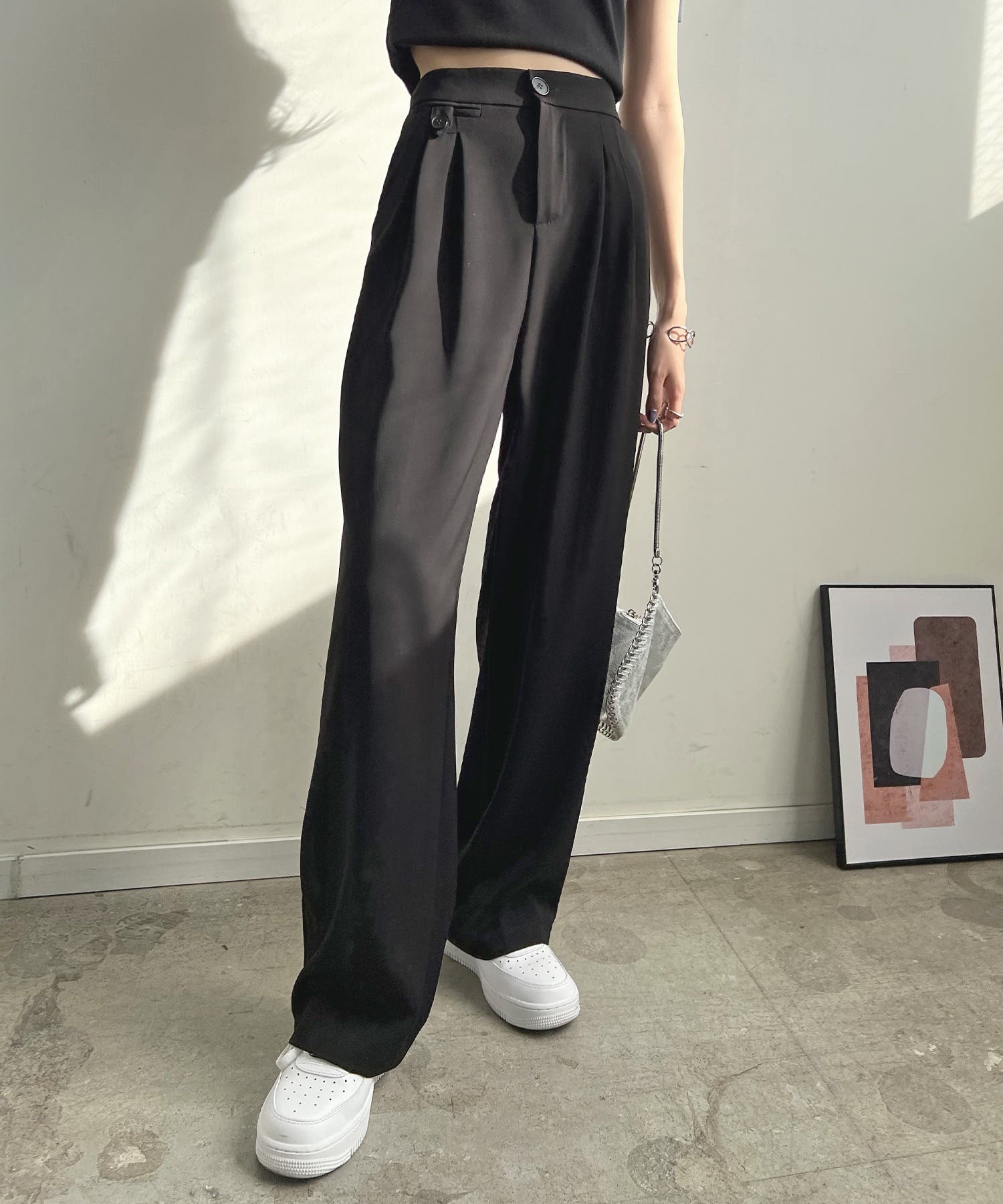 綺麗ライン大人しなやかの落ち感。ハイウエストツータックスラックス